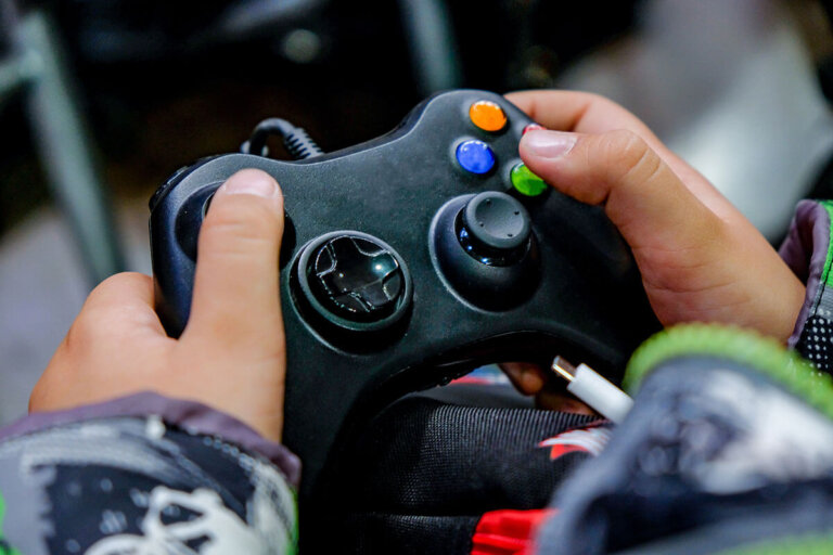 manette