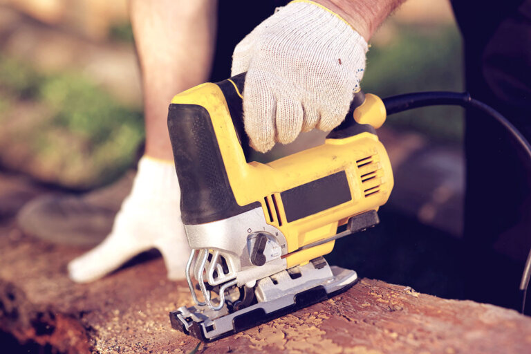 scie sauteuse sans fil